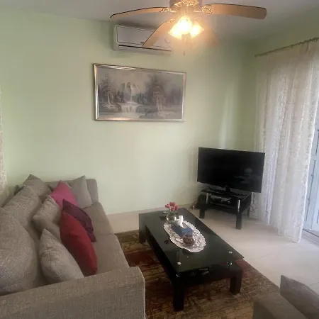 Nerina Apartment *