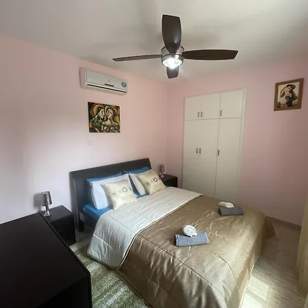 Апартаменты Nerina Пафос