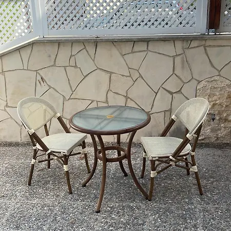 Nerina Paphos